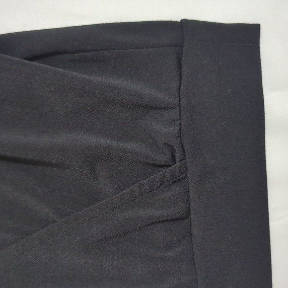 Banana Republic V-Neck Long Sleeve Wrap Top, Color Black Size S - Picture 8 of 14